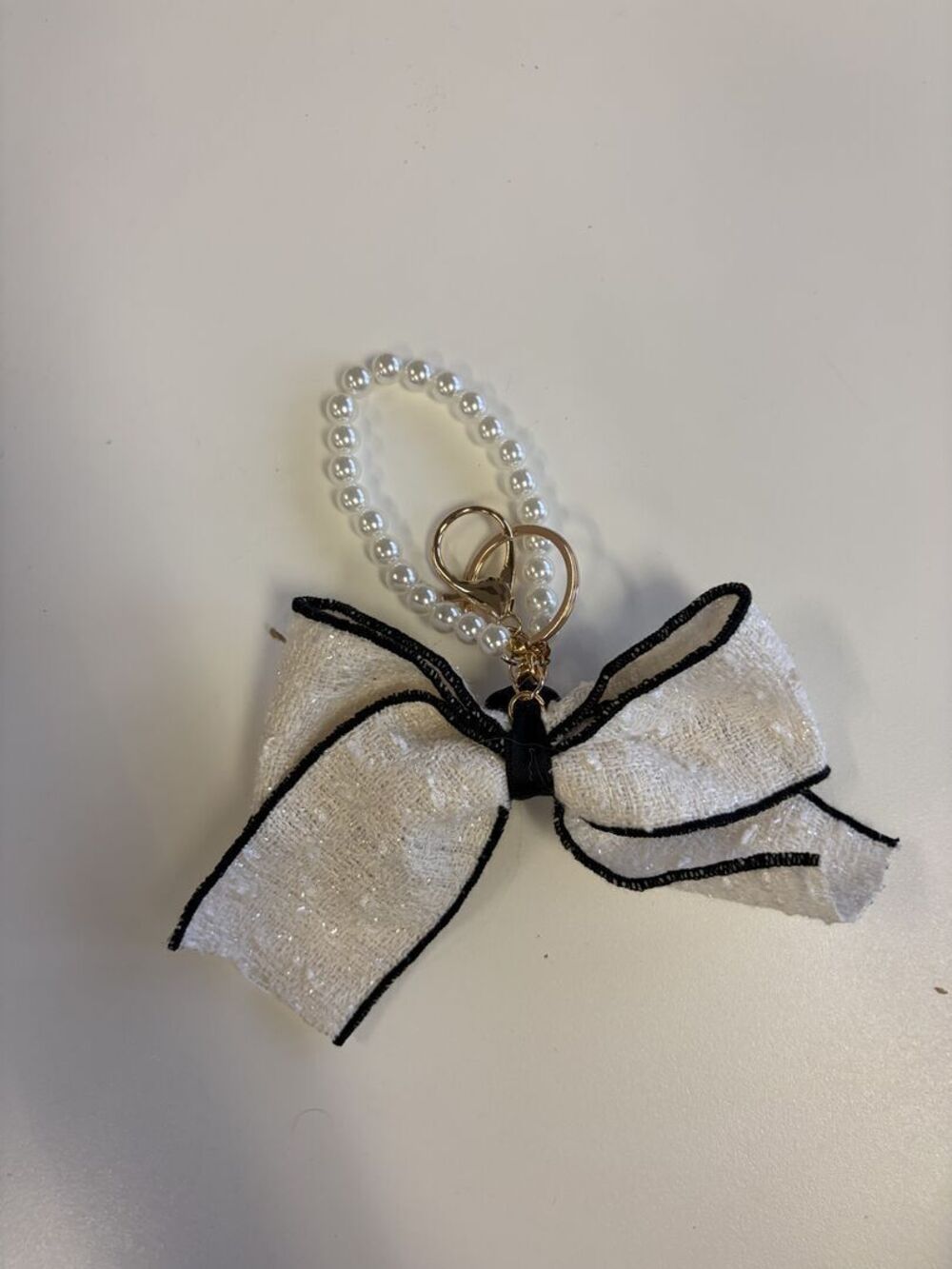 White Lace Bow Pearl Bag Charm